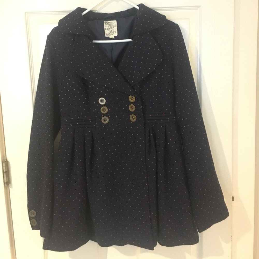 Tulle, navy red dot coat.