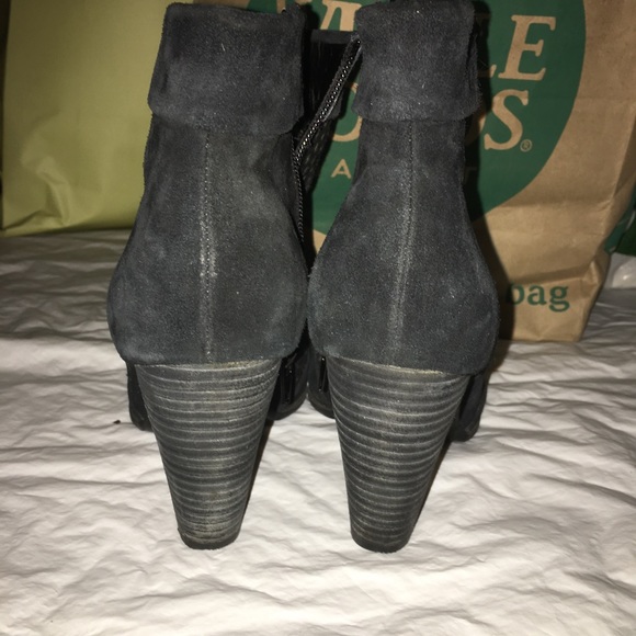 Black booties w/ zipper! (Soul Society) 9.5 - Picture 4 of 8