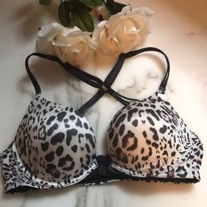VS Bombshell Plunge bra 32A