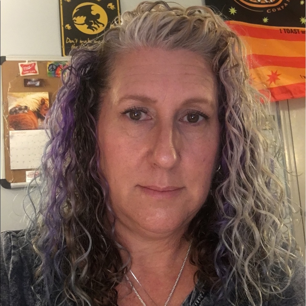 Meet your Posher, Tracy