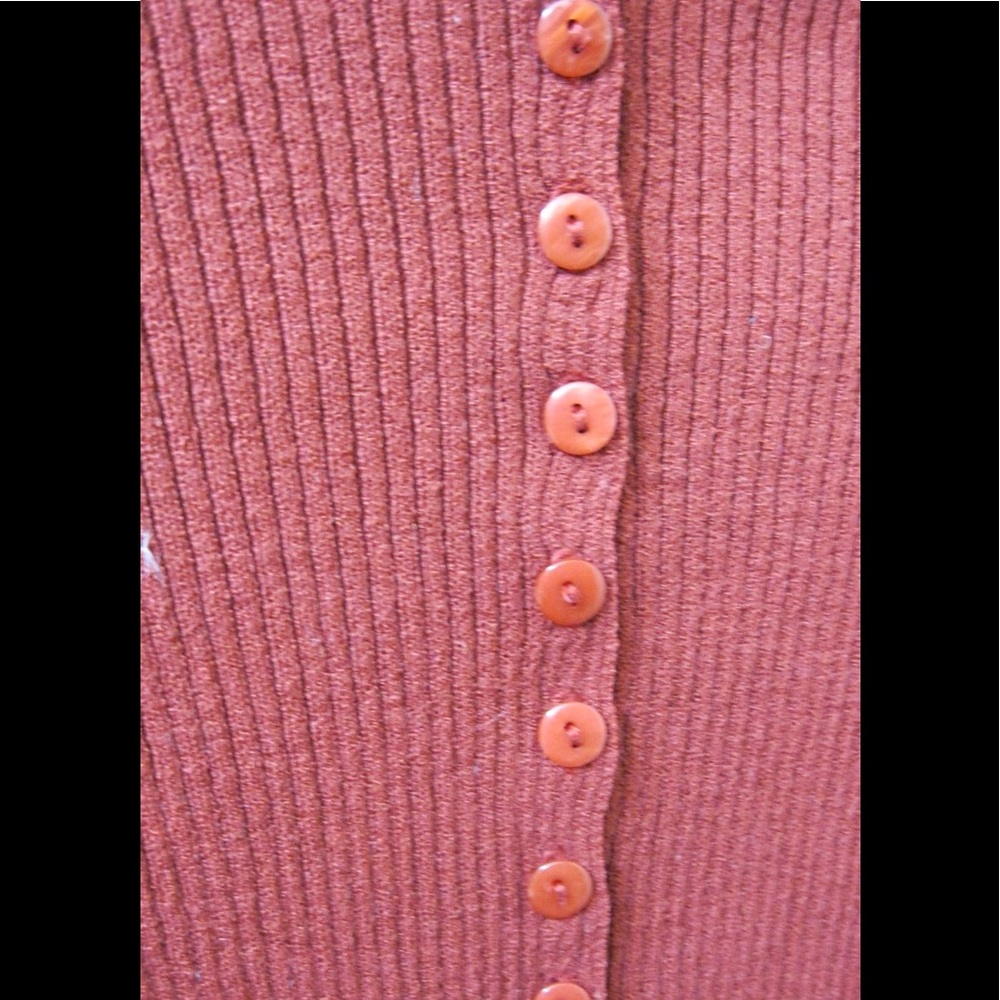 V neck button down - Picture 2 of 2