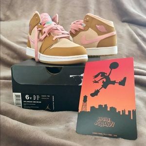 Air Jordan 1 Hare 6Y