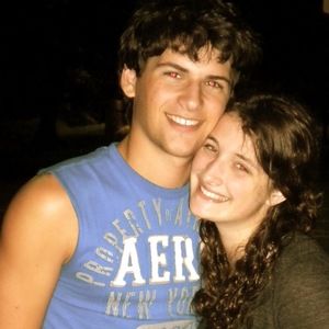 Meet your Posher, Yoni