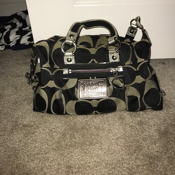 coach Handbags - Coach purse