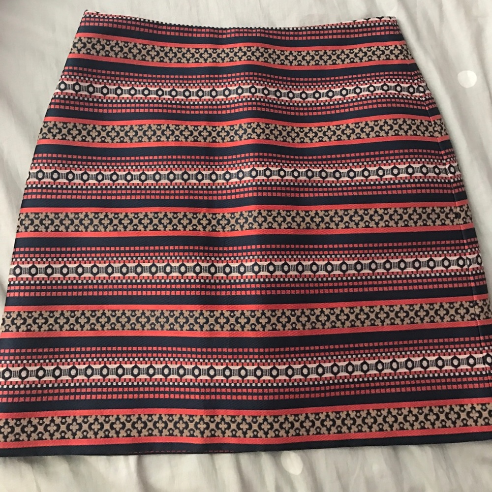 Loft skirt