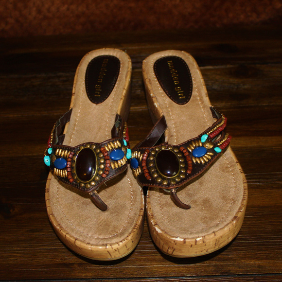 Madden Girl slip on wedge sandals - Picture 4 of 6