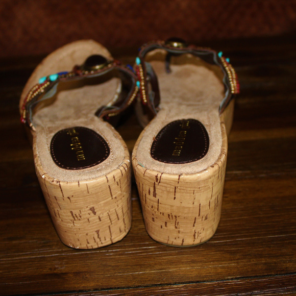 Madden Girl slip on wedge sandals - Picture 3 of 6