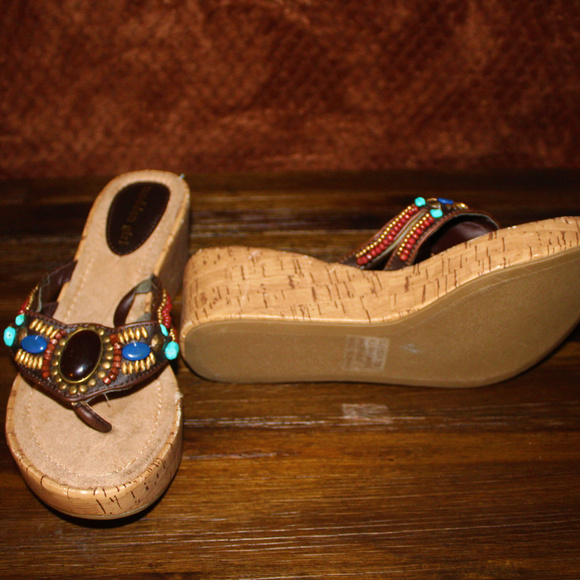 Madden Girl slip on wedge sandals - Picture 6 of 6