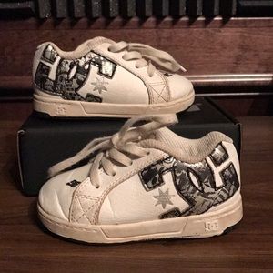 DC white toddler shoes