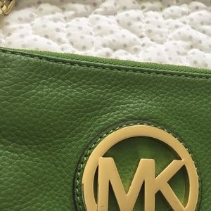 Michael Kors Fulton Wristlet