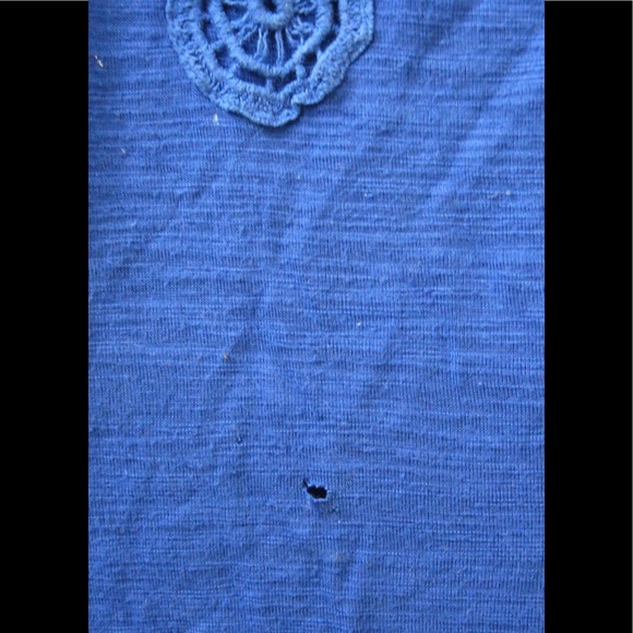 Blue top - Picture 3 of 3