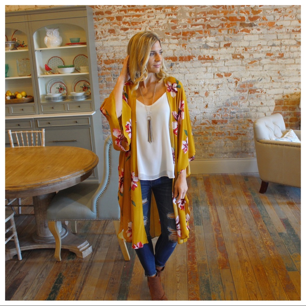✨LAST ONE✨Mustard floral long open cardigan - Picture 2 of 8