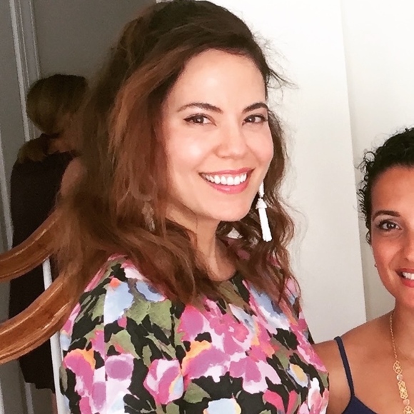 Meet your Posher, Julie - Picture 2 of 6