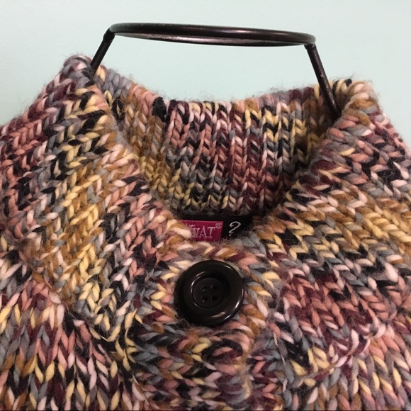 Knit 3/4 Sleeve Jacket w/ Two Button Closure - Picture 5 of 6