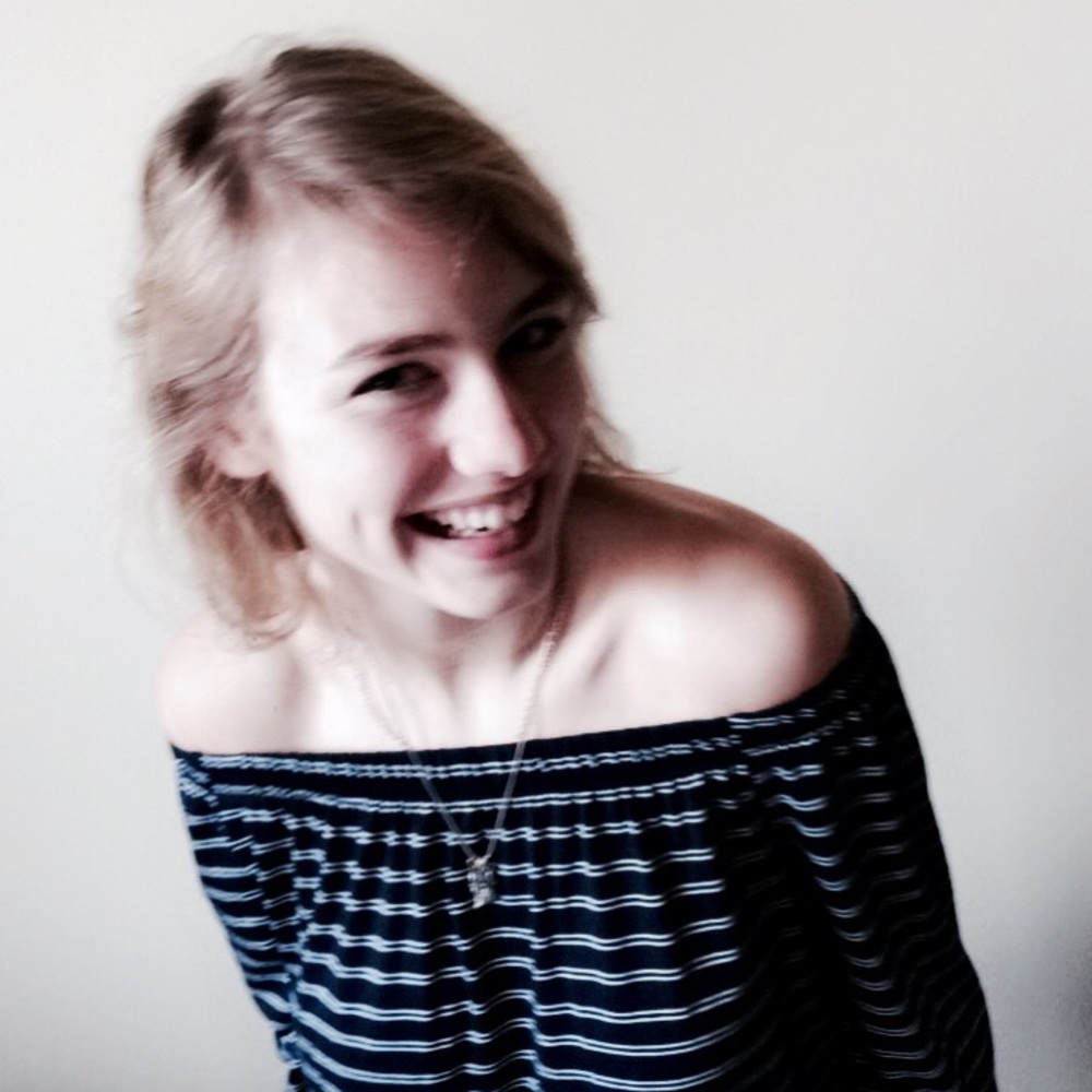 Meet your Posher, Corrine