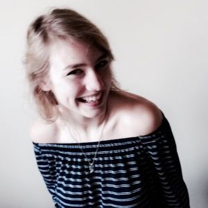 Meet your Posher, Corrine