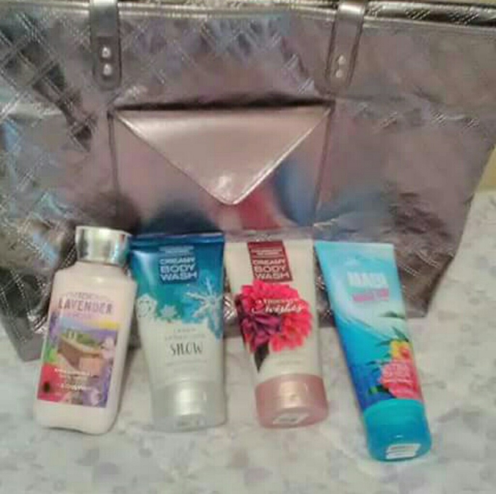 Bath and body works bundle