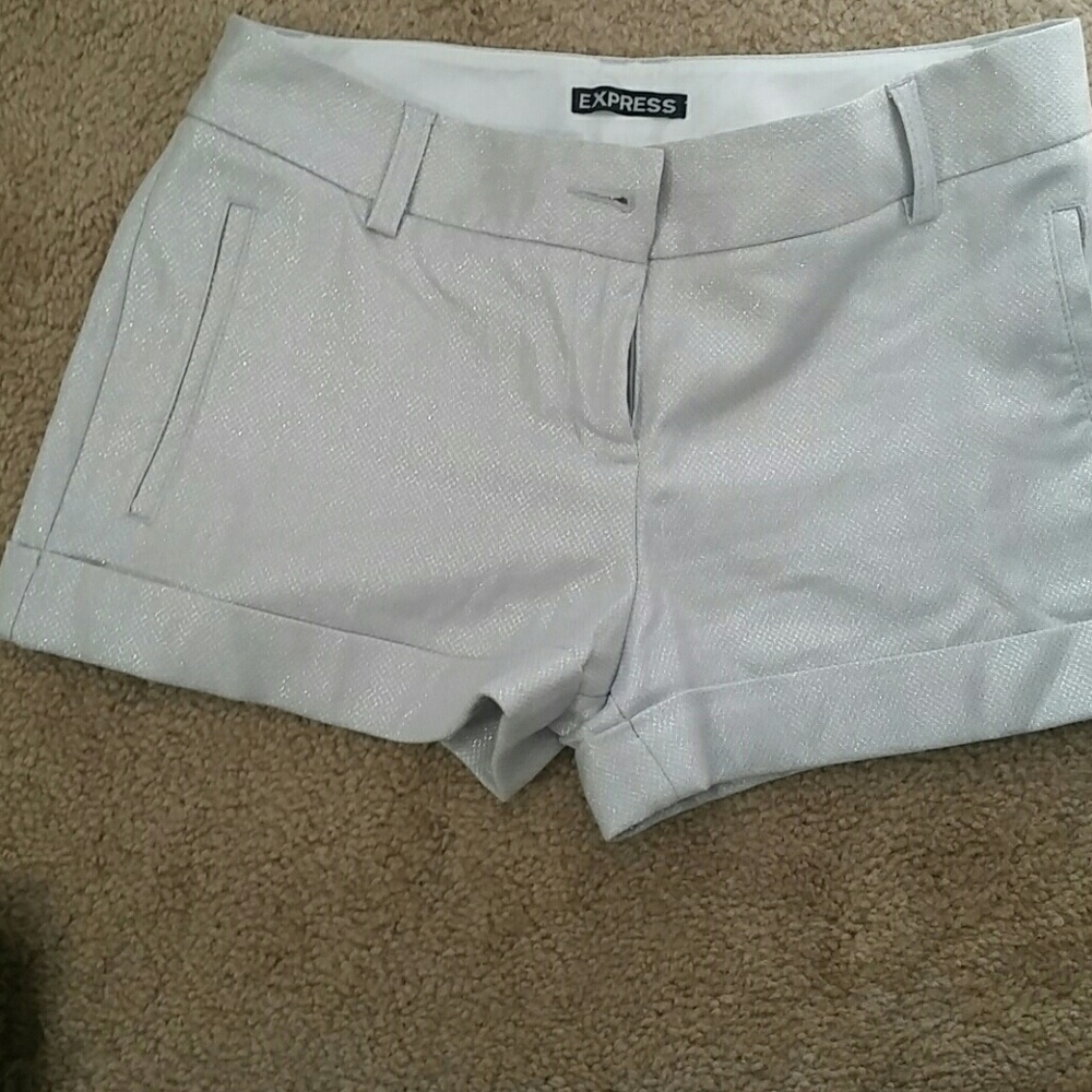 Express brand short's