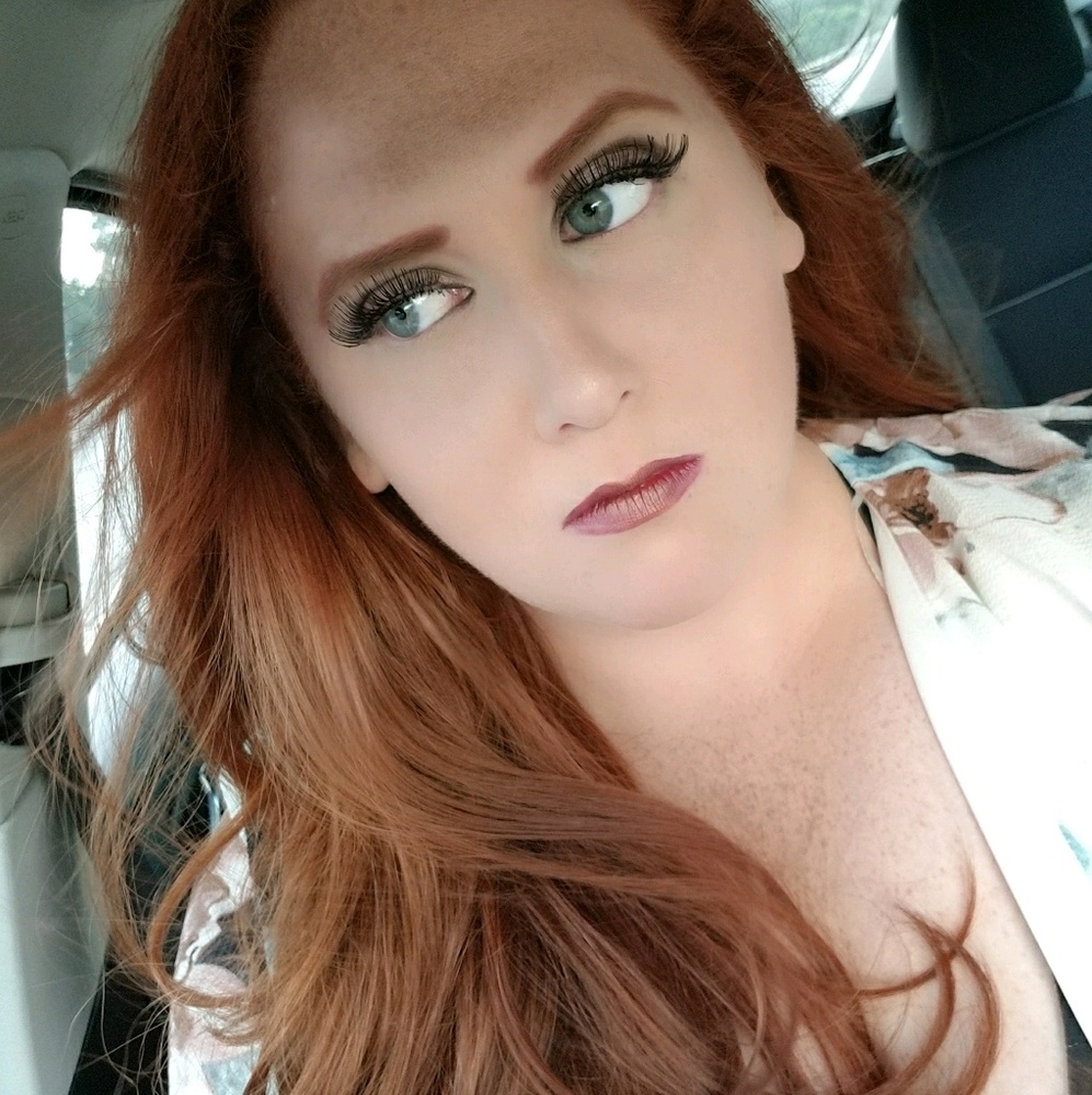 Meet your Posher, Rebecca