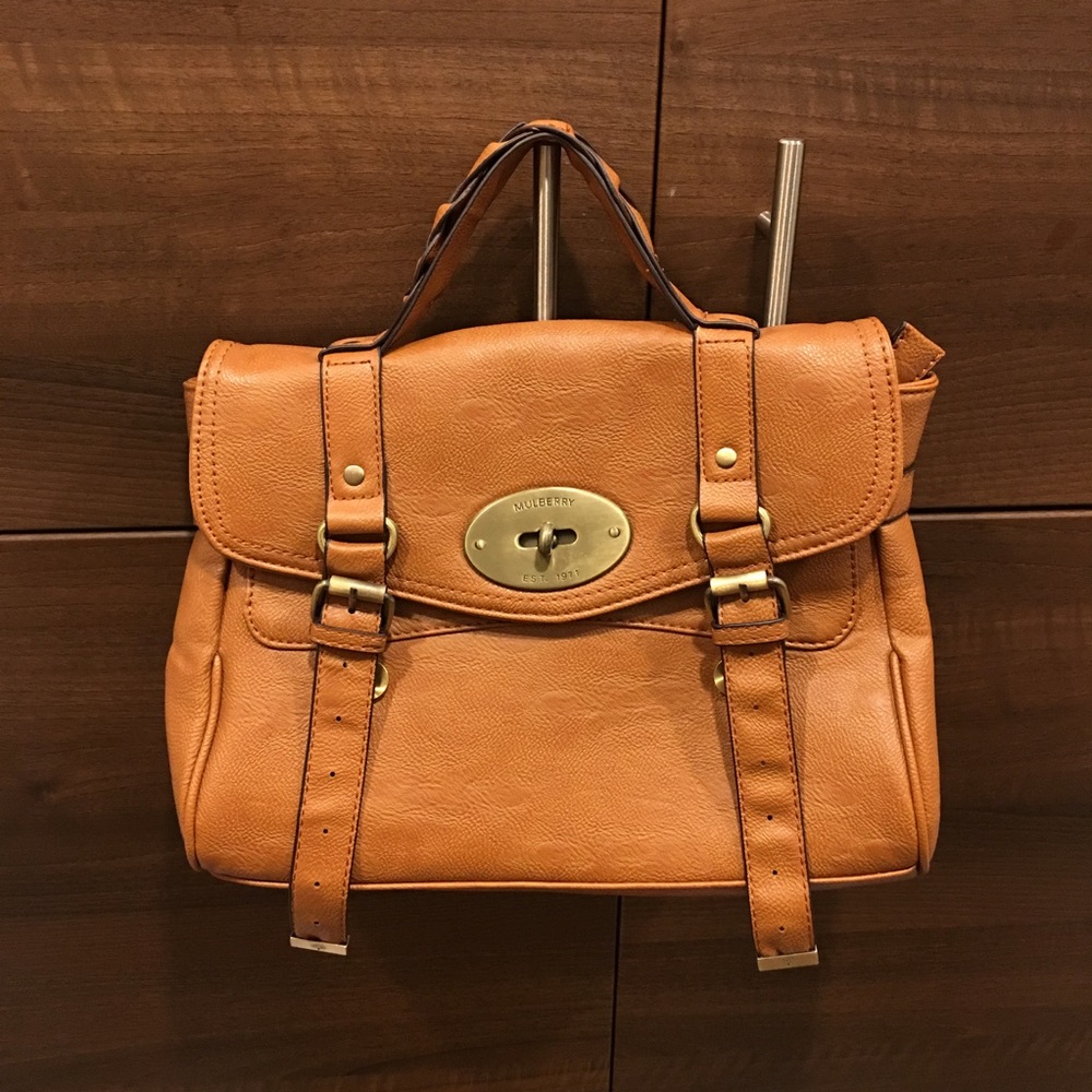 Alexa Mulberry style bag