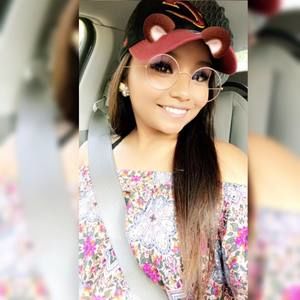 Meet your Posher, Anahi