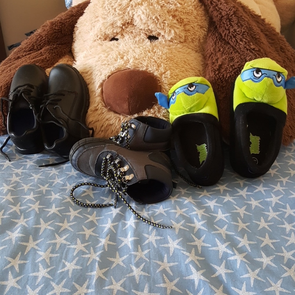 Kids shoes