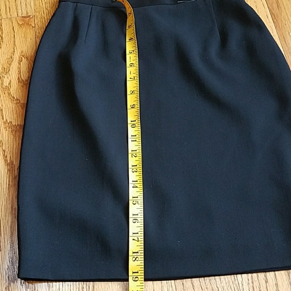 New Black Escada Skirt - Picture 7 of 8