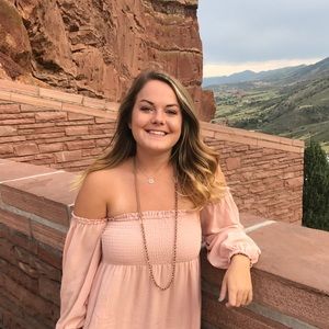 Meet your Posher, Mandy