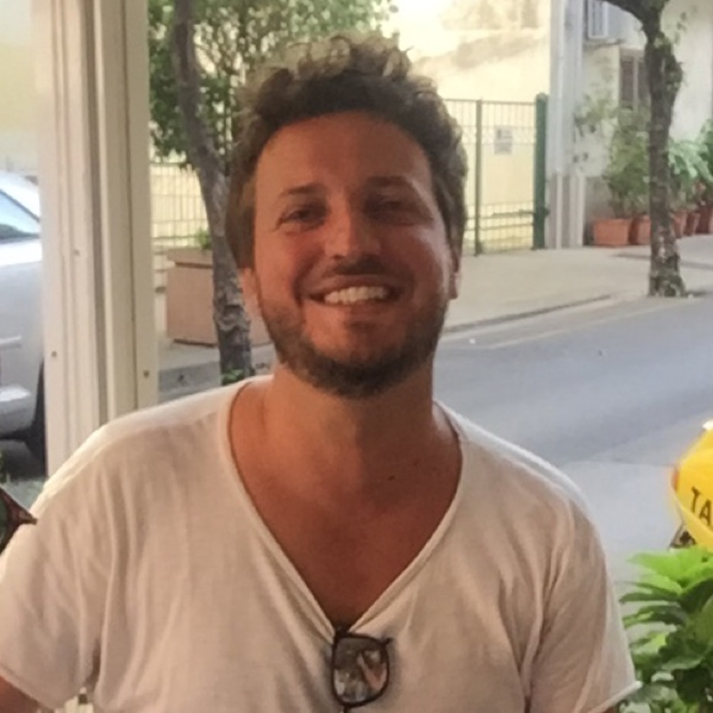 Meet your Posher, Cristian