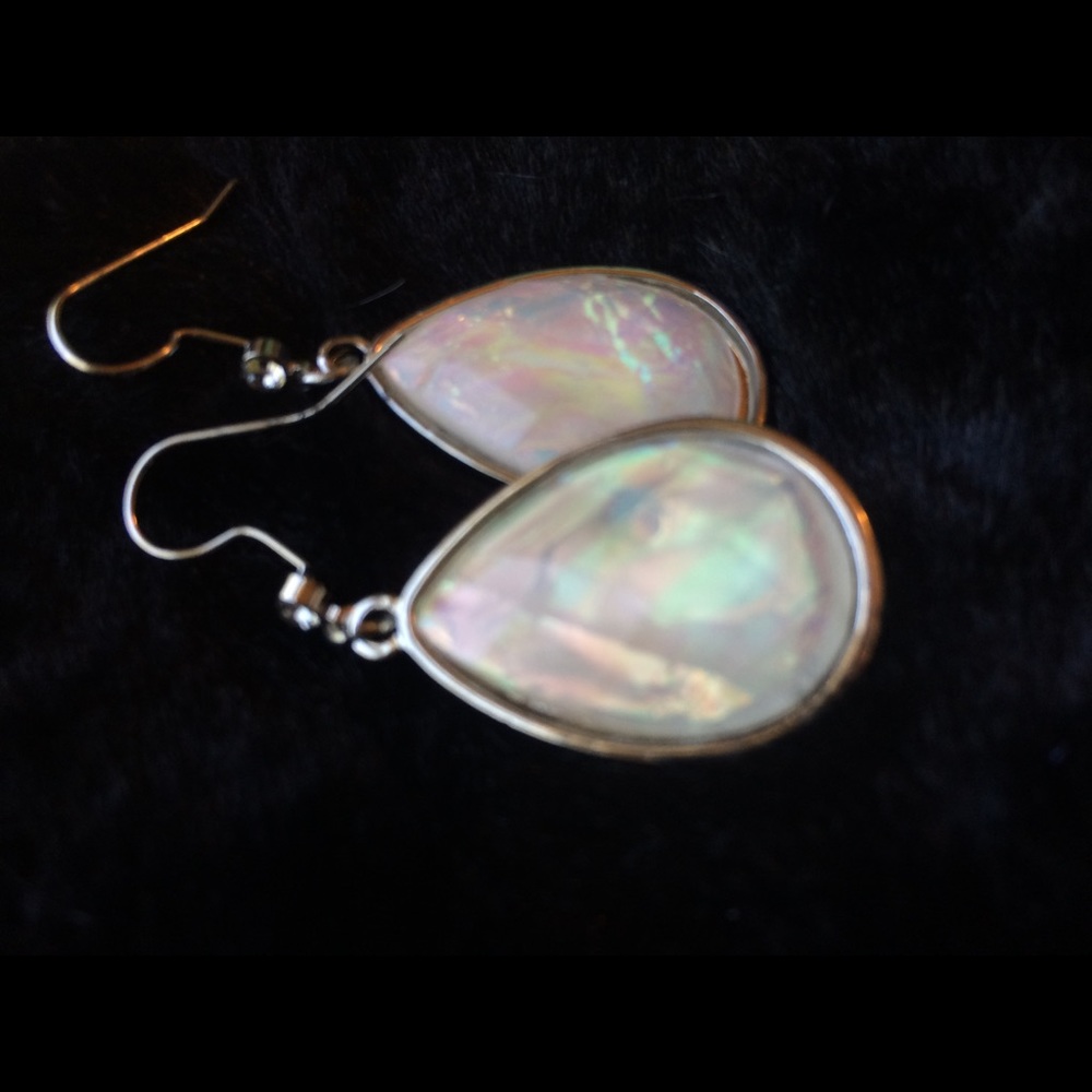 Bliss White & Silvertone Teardrop Earrings - Picture 3 of 7
