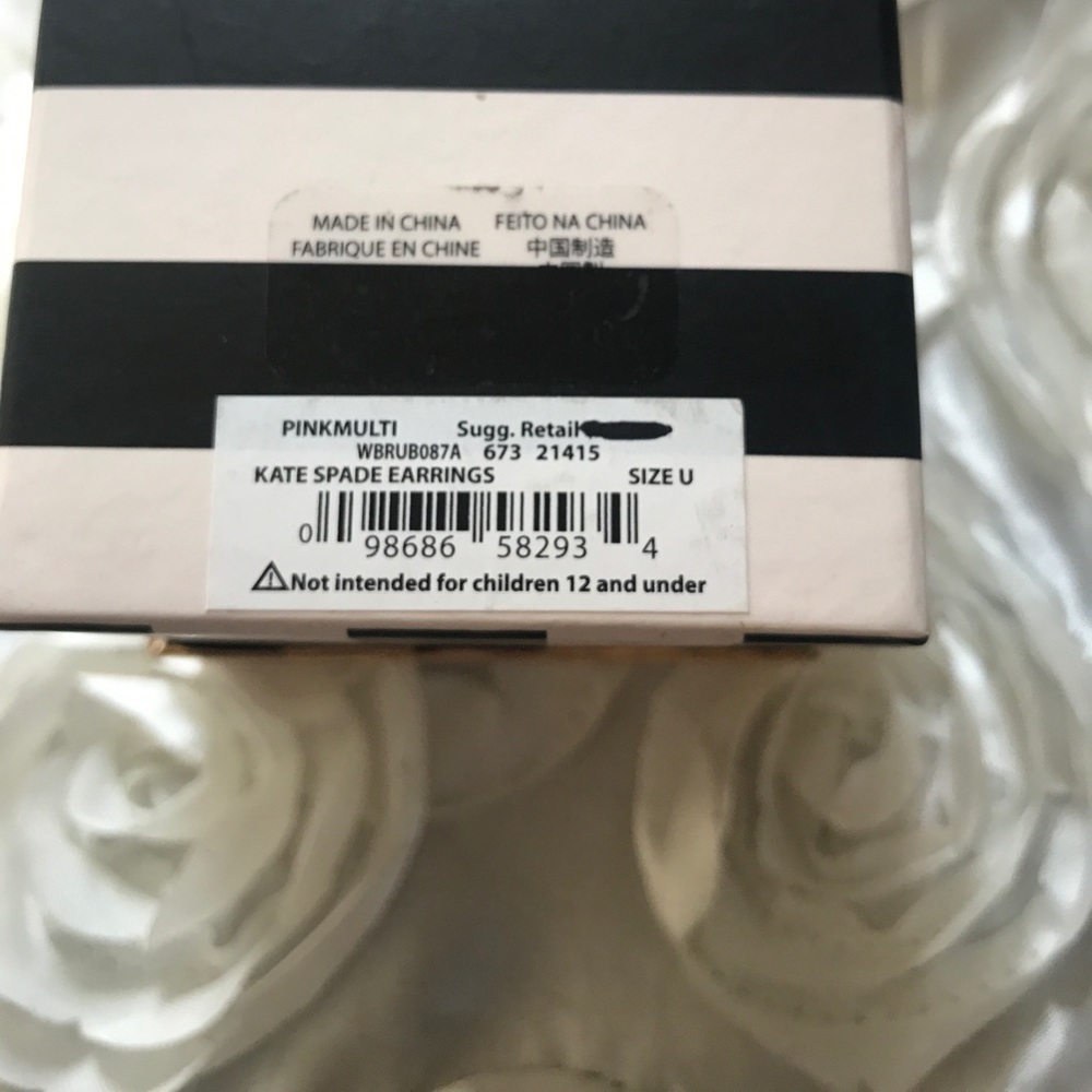 Kate Spade ♠️ - Picture 4 of 4