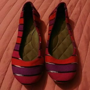 Sale! Perfect Girl size 11 flats