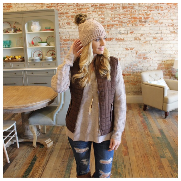 Jackets & Blazers - ✨LAST ONE✨Brown quilted zipper vest