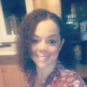 Meet your Posher, Pamela