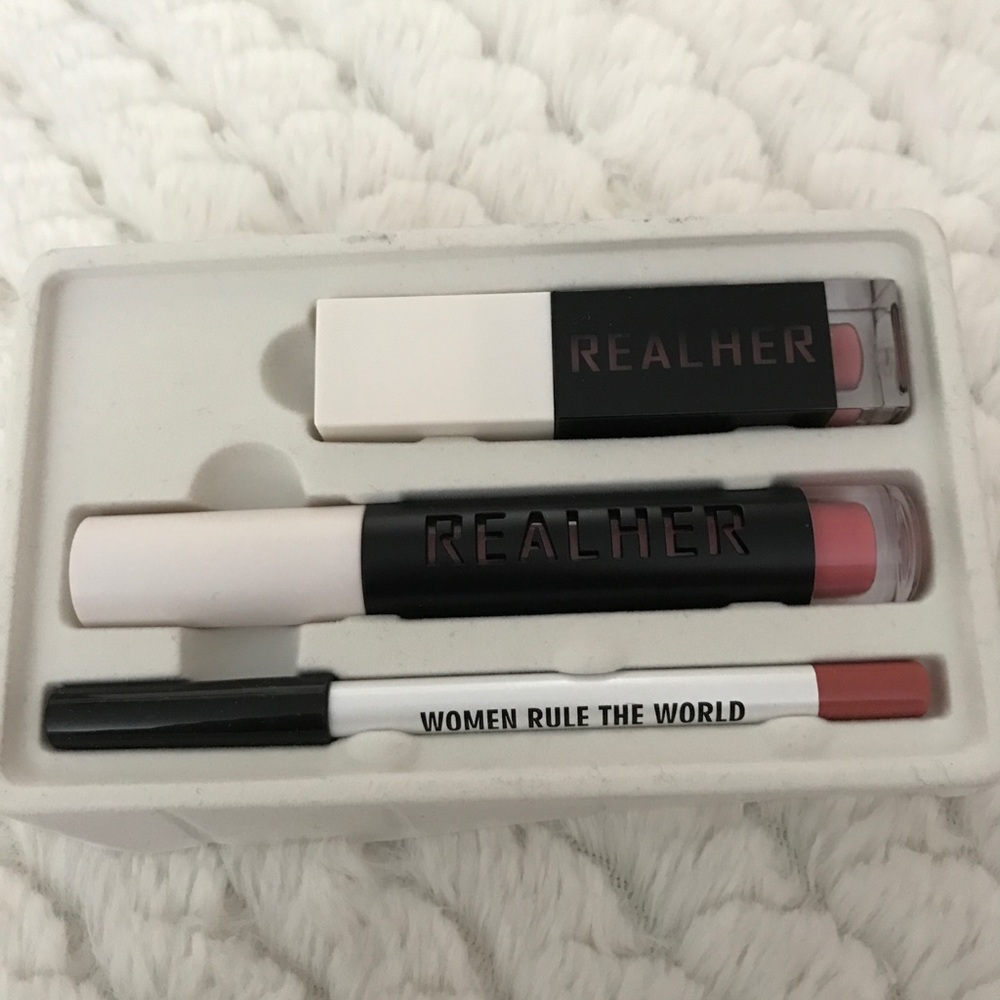 Realher Blush Lipkit Women Rule The World