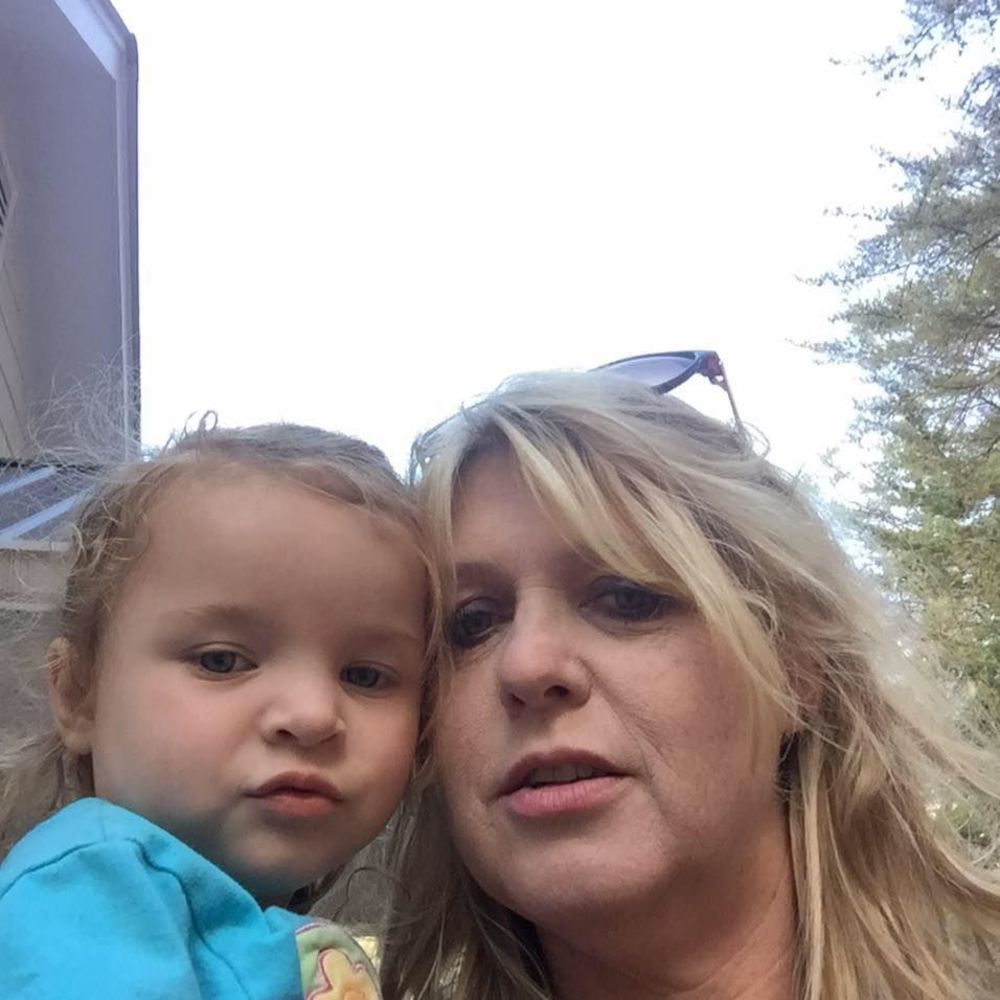 Meet your Posher, Becky