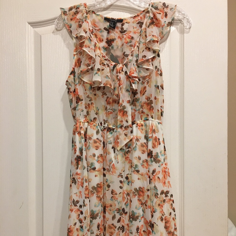 NWT Forever 21 floral dress
