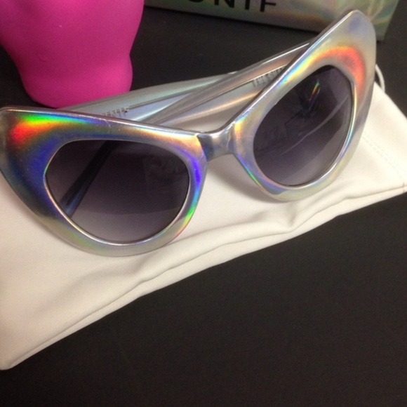 UNIF sunglasses shadys hologram new pinup VIVA - Picture 2 of 4