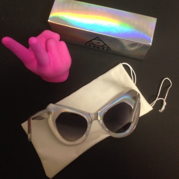 UNIF sunglasses shadys hologram new pinup VIVA - Picture 4 of 4