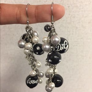 ✨DOLCE & GABBANA black & white earnings like new