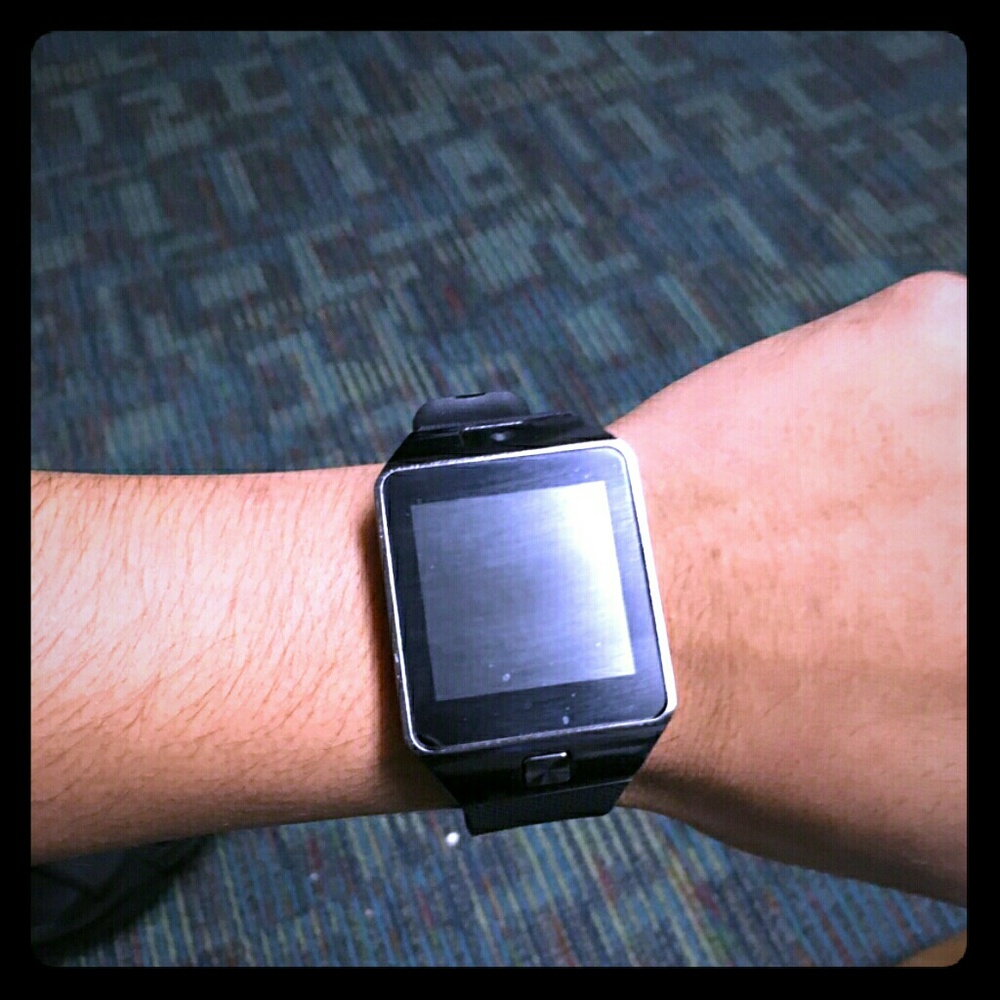 BRAND NEW Smart watch!!!!!