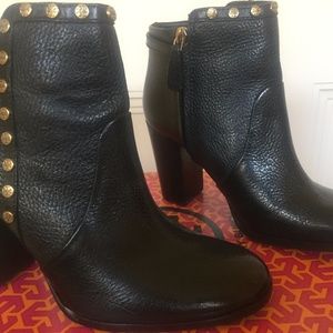 Tory Burch black Mae booties size 8 SOLD OUT