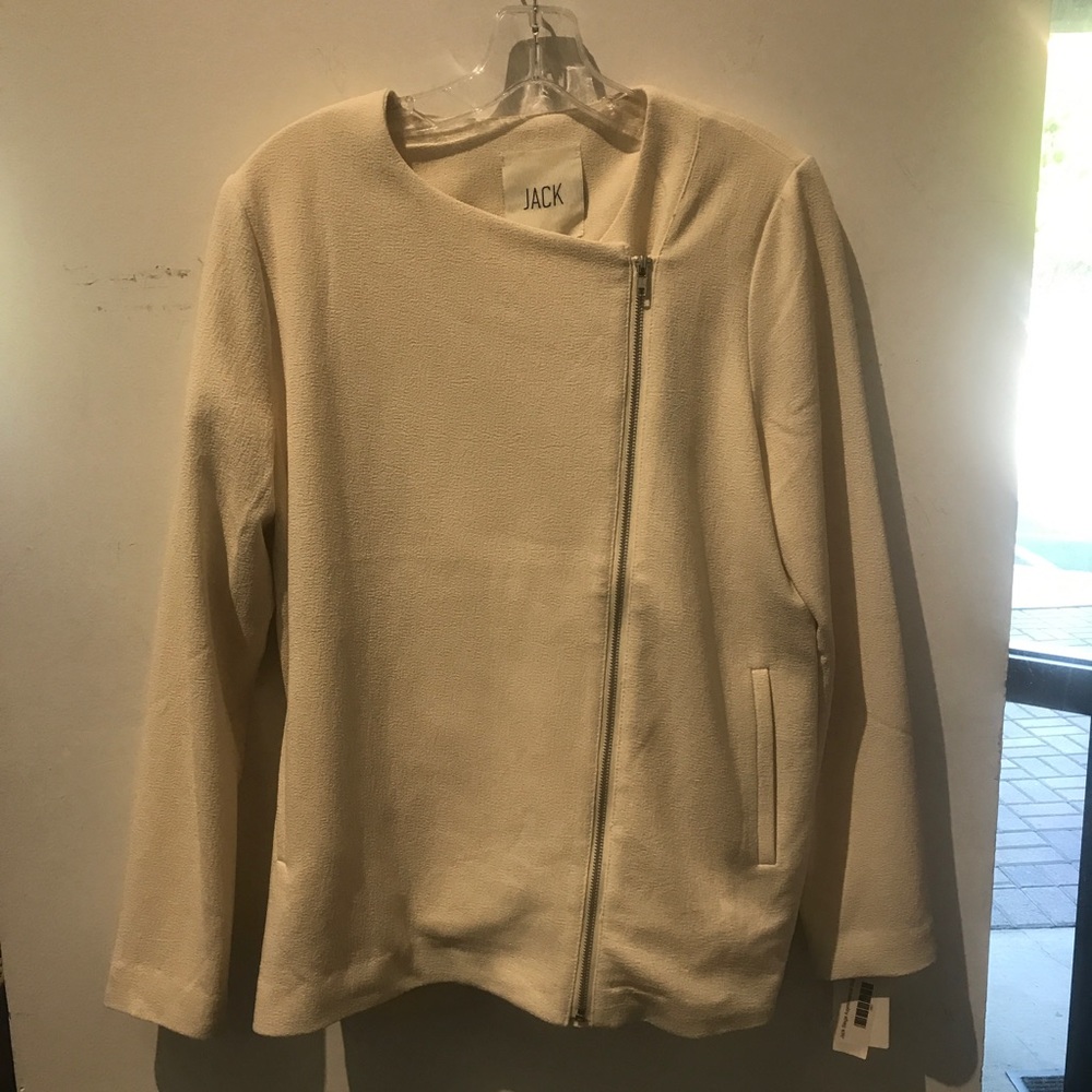 Asymmetrical Zip Jack Blazer