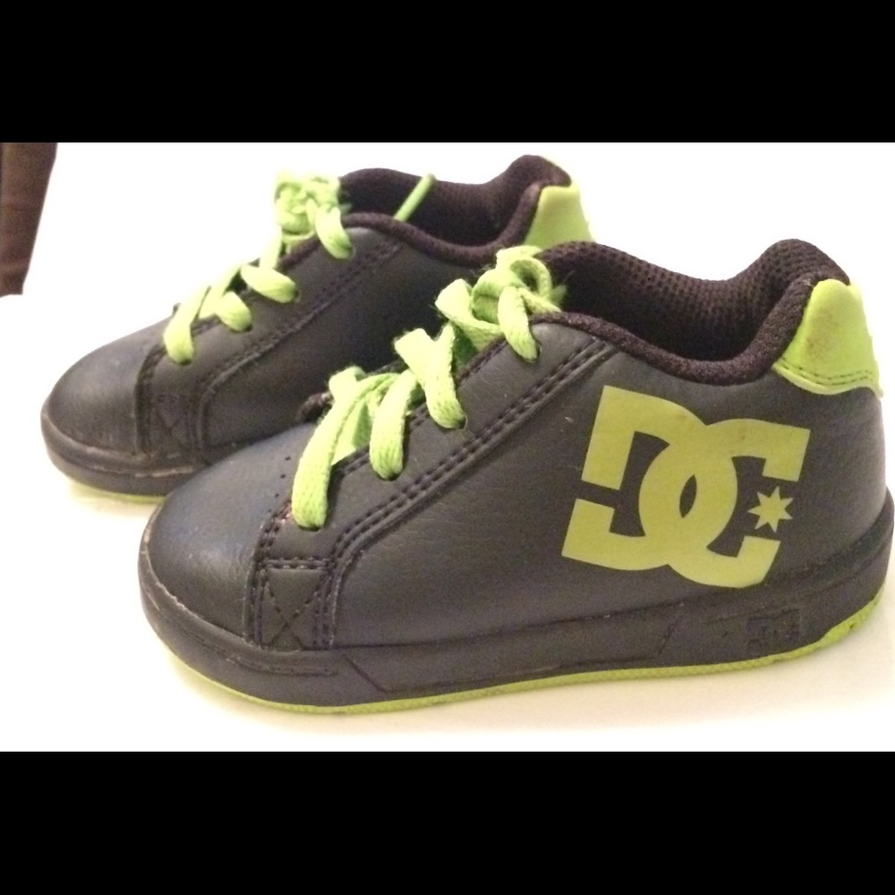 D.C. Size 5 Boy/Girl