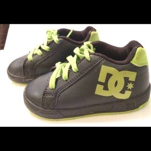D.C. Size 5 Boy/Girl