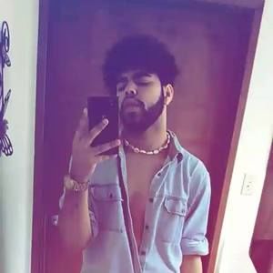 Meet your Posher, Corey