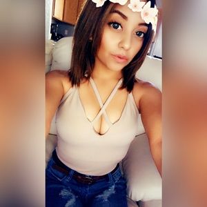 Meet your Posher, Anel