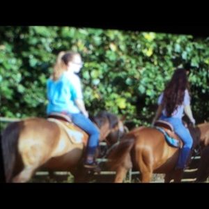 Meet your Posher, Isabella