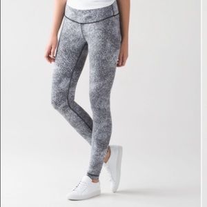 Lululemon leggings