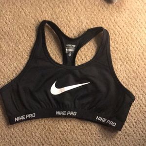 NIKE PRO dri fit sports bra